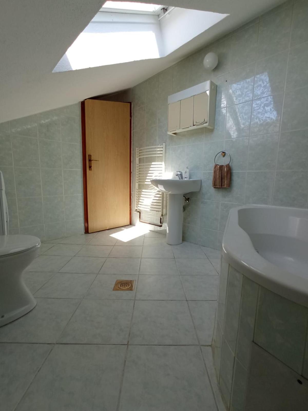 Apartman "Em" Біхач Екстер'єр фото